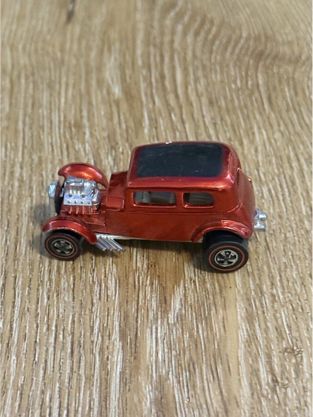 Hot Wheels Redline 1968 Classic 32 Ford Vicky Copper color white interior